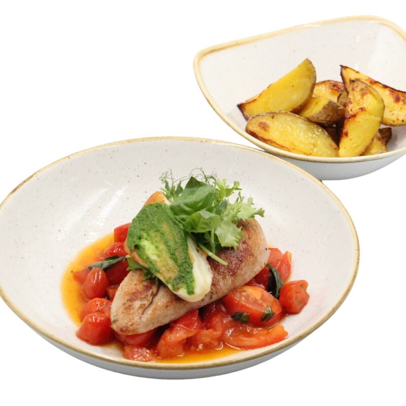 Pierś z kurczaka w pomidorach z grillowanym serem