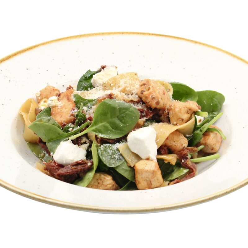 Pappardelle freschi e pollo