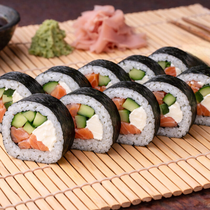 Futomaki sake 10 szt.