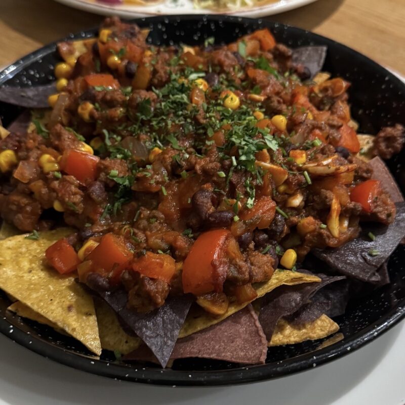 Nachos z wołowiną